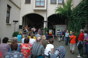 download, 19.07.2003, Diashow beim 25. Schwabacher B�rgerfest, 270kB